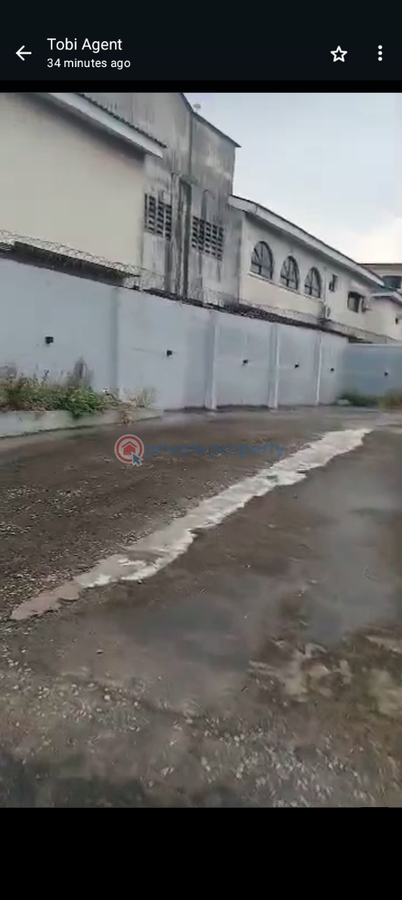 Office For Rent Magodo Kosofe/Ikosi Lagos - 2