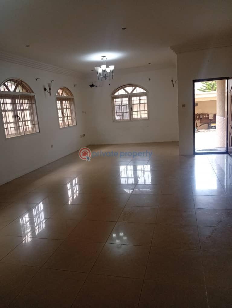 To let at lekki phase1self-service 3-bedroom ground floor at  lekki phase 1. - 3 3 bedroom Block Of Flats For Rent Lekki Phase1 Lagos Lekki Phase 1 Lagos - 3