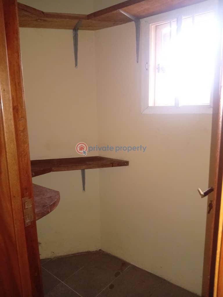 To let at lekki phase1self-service 3-bedroom ground floor at  lekki phase 1. - 5 3 bedroom Block Of Flats For Rent Lekki Phase1 Lagos Lekki Phase 1 Lagos - 5