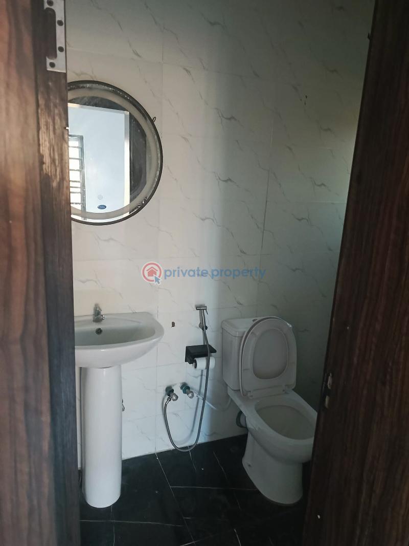 2 bedroom Block Of Flats For Rent Jericho Gra Ibadan Oyo - 7