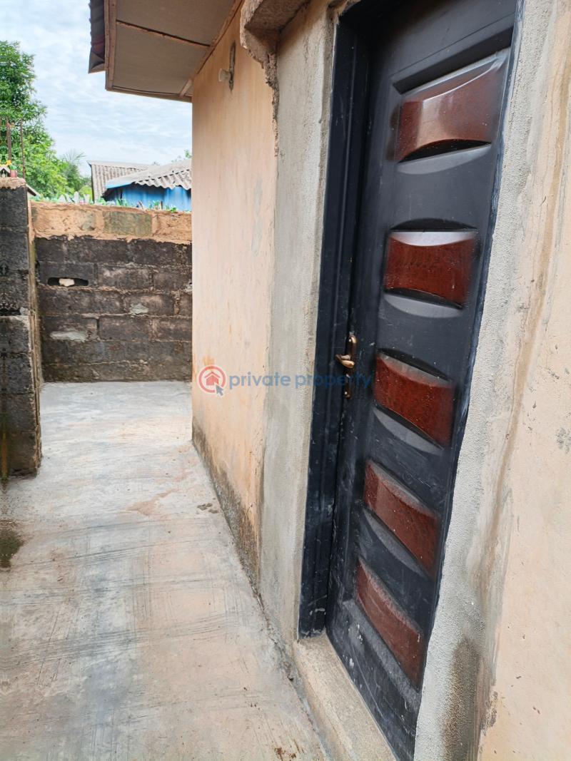1 bedroom Mini Flat For Rent Cac Bus Stop Gberigbe Ikorodu Ikorodu Lagos - 6