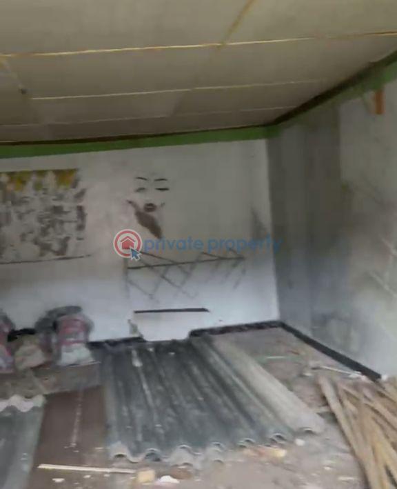 Shop For Rent Ijesha Surulere Lagos - 0