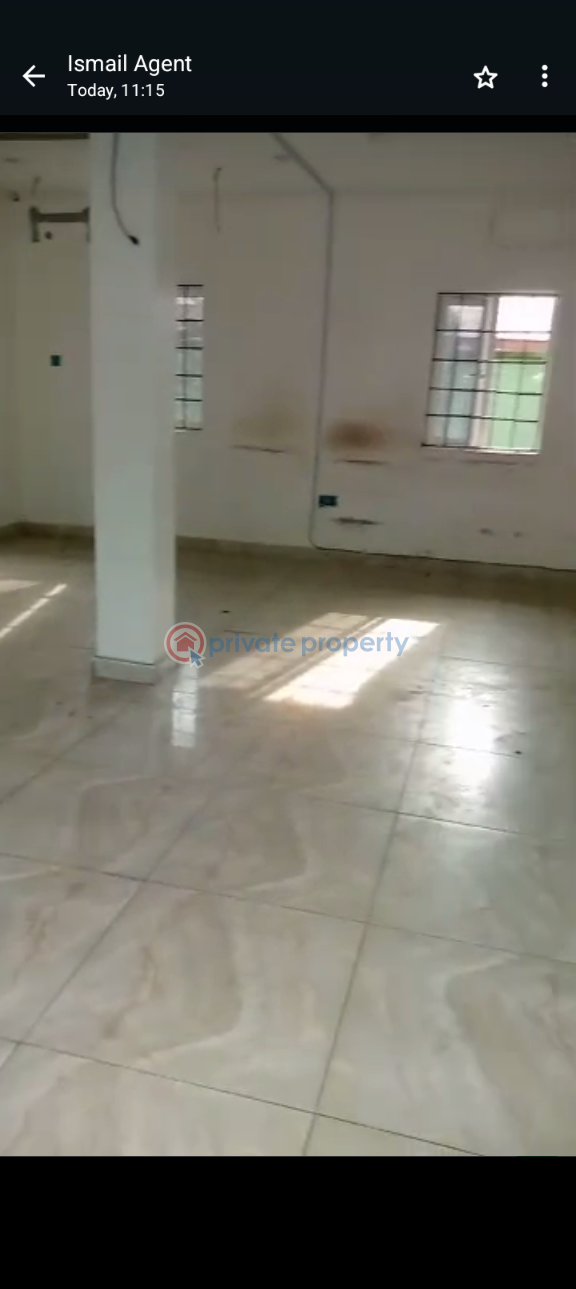 To let big shop facing road at college road ogba - 2 Commercial Property For Rent College Road Ogba Ifako-ogba Lagos - 2