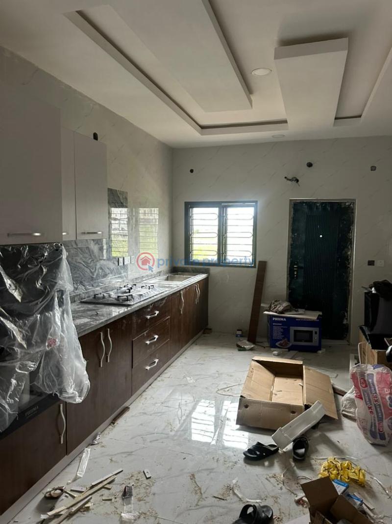 4 bedroom Duplex For Sale Vgc Harris Drive Ajah Lagos - 10