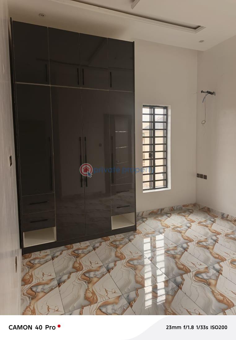 3 bedroom Maisonette For Rent Soluyi Gbagada Lagos - 3