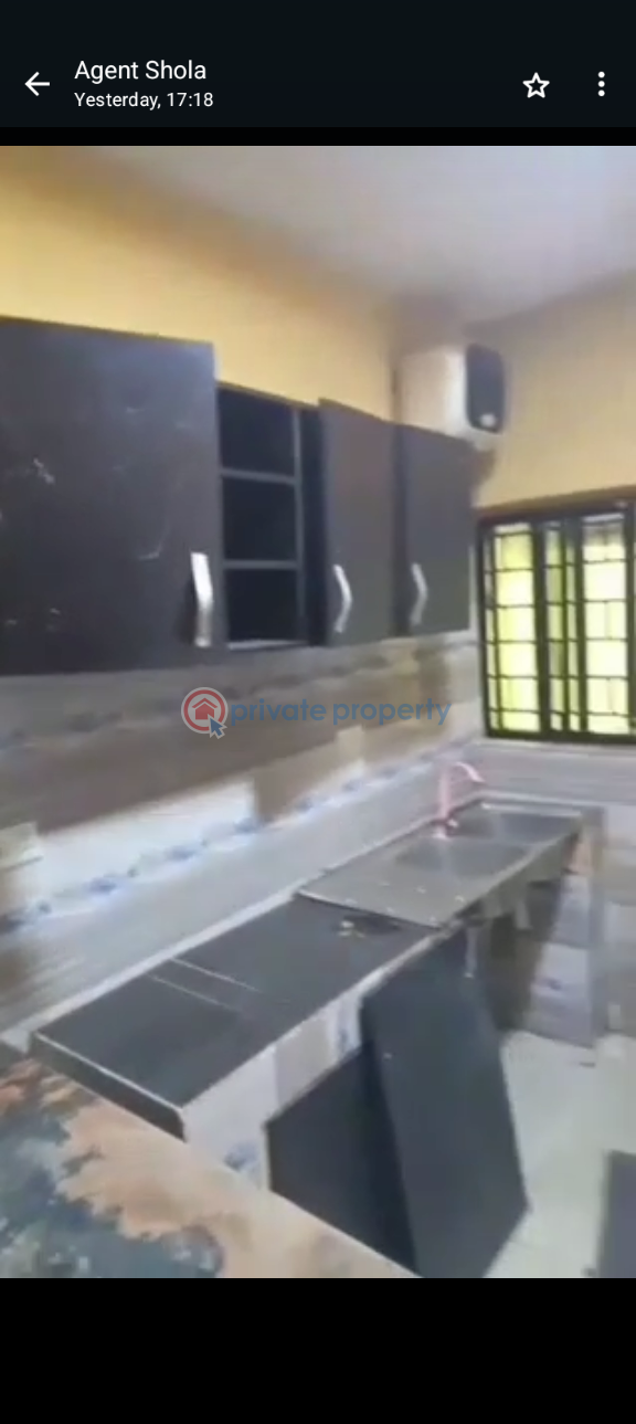 2 bedroom Block Of Flats For Rent Agric Ikorodu Lagos - 7