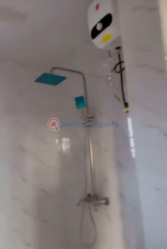 2 bedroom Block Of Flats For Rent Ijesha Surulere Lagos - 12