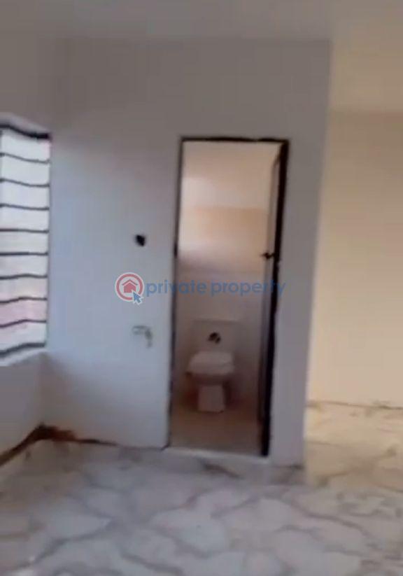 2 bedroom Block Of Flats For Rent Ijesha Surulere Lagos - 6