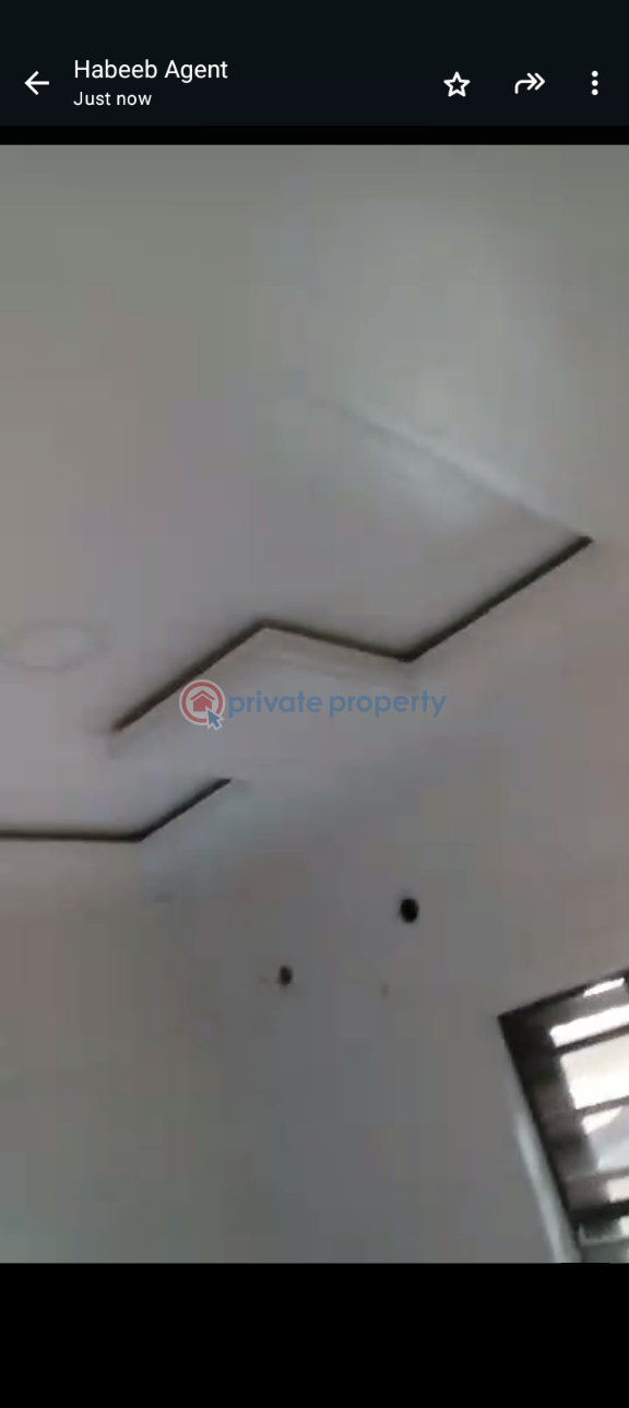 2 bedroom Block Of Flats For Rent Itire-Ikate Surulere Lagos - 7