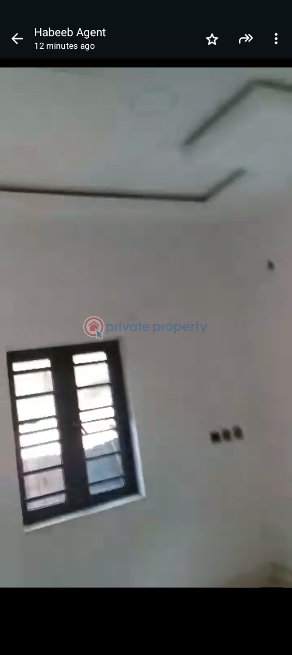 2 bedroom Block Of Flats For Rent Itire-Ikate Surulere Lagos - 6
