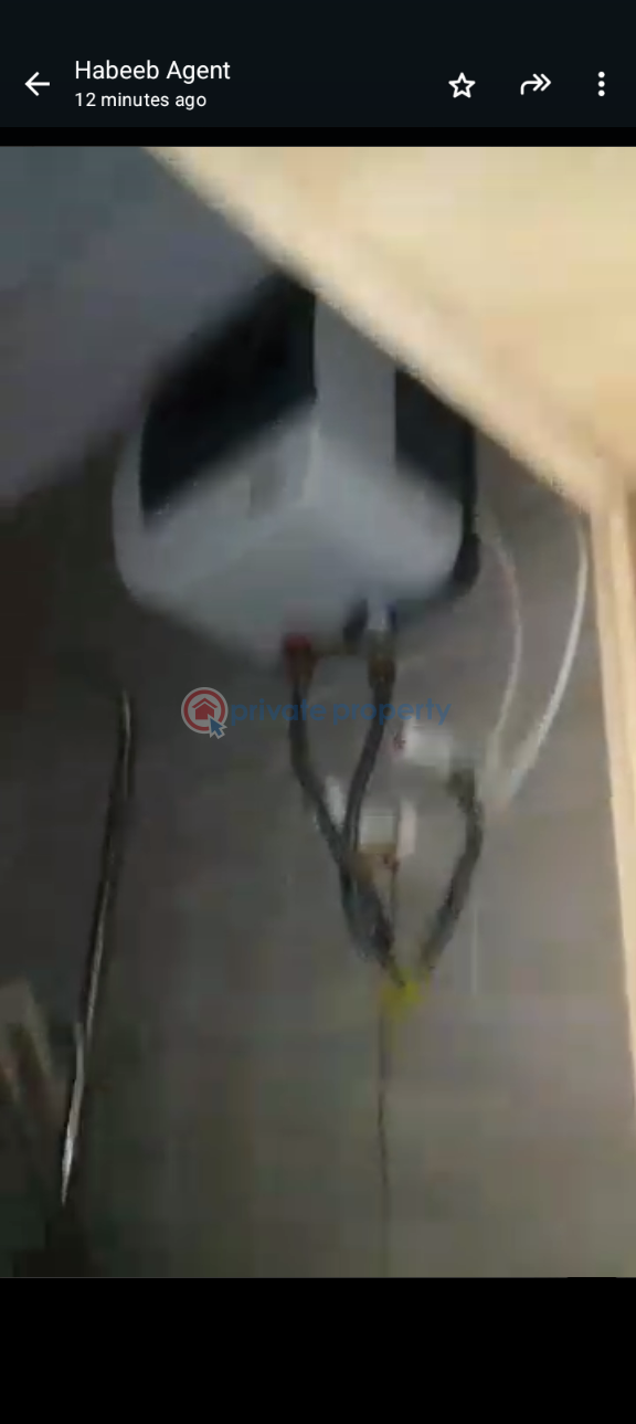 2 bedroom Block Of Flats For Rent Itire-Ikate Surulere Lagos - 3