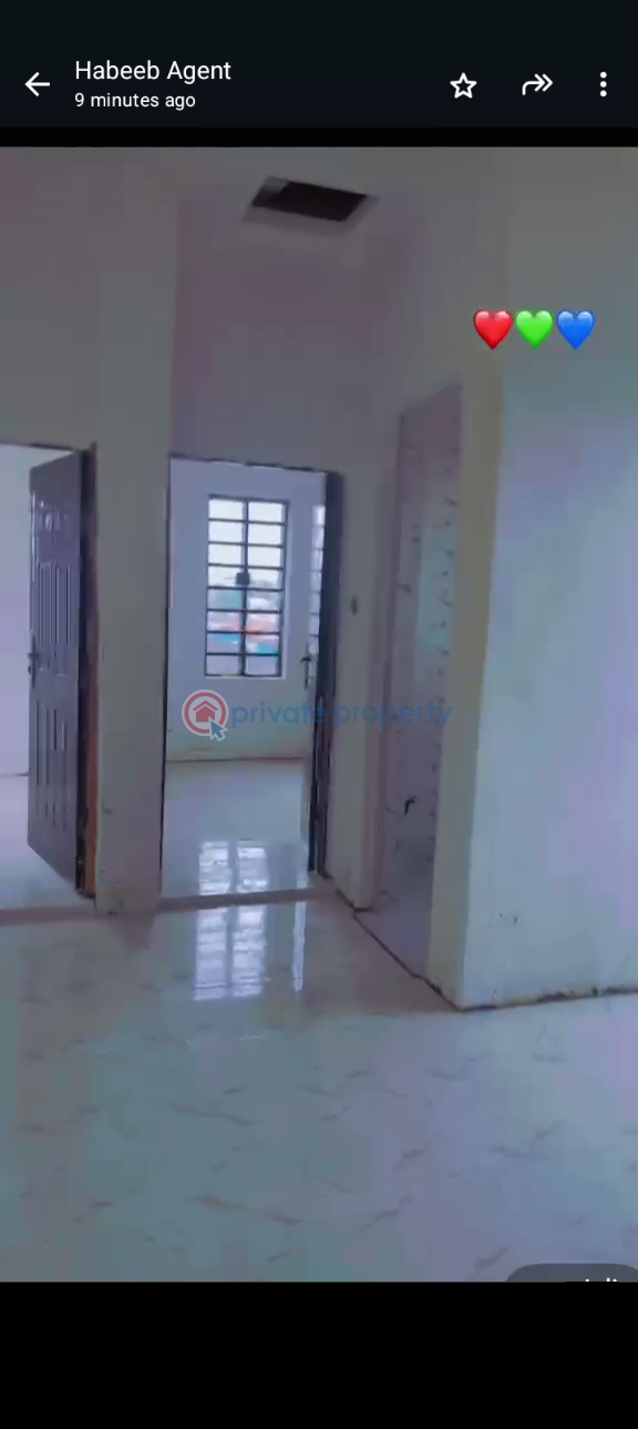2 bedroom Block Of Flats For Rent Itire-Ikate Surulere Lagos - 1