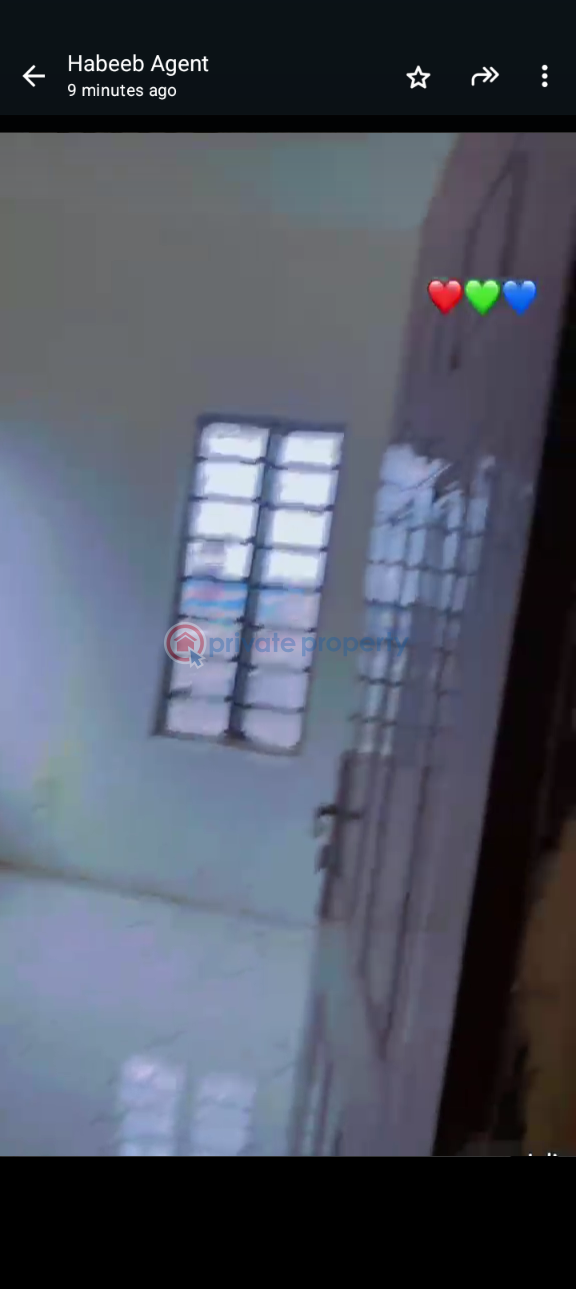 2 bedroom Block Of Flats For Rent Itire-Ikate Surulere Lagos - 7