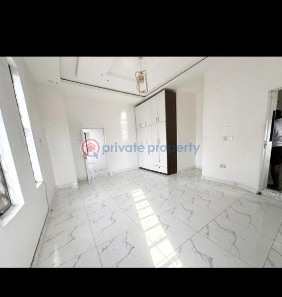 2 bedroom Block Of Flats For Rent Olowora Ojodu Lagos - 2