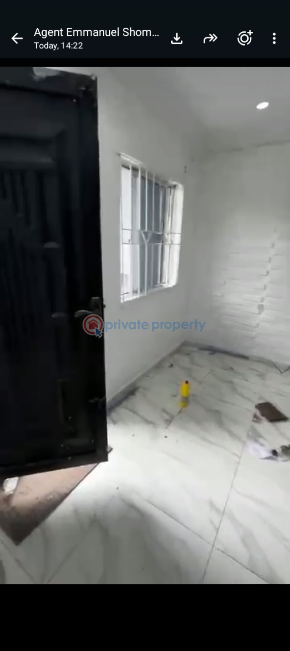 2 bedroom Block Of Flats For Rent Onike Yaba Lagos - 3