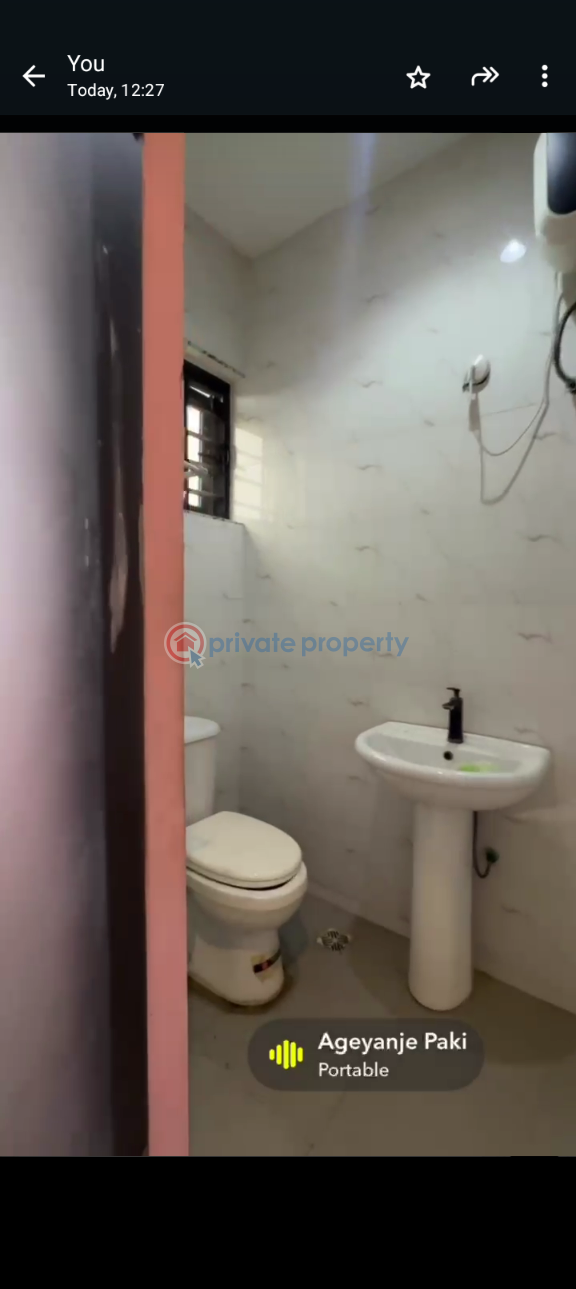 3 bedroom Block Of Flats For Rent Aguda  Surulere Lagos - 9