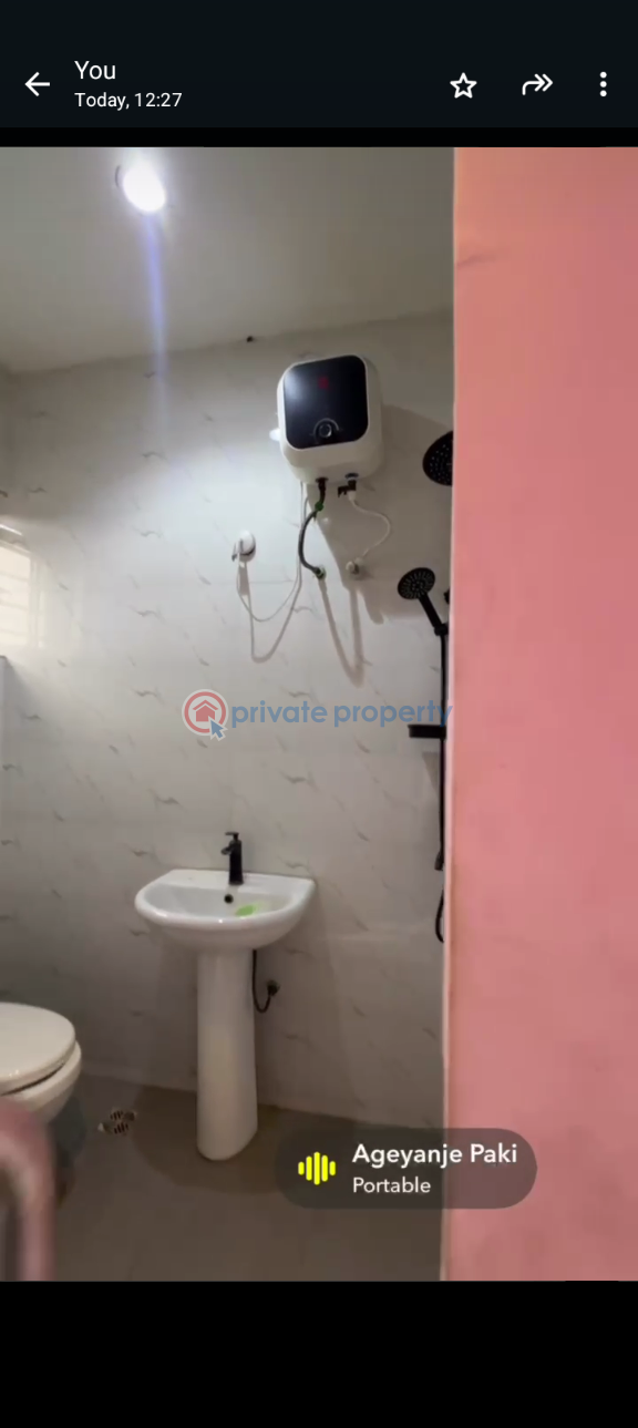 3 bedroom Block Of Flats For Rent Aguda  Surulere Lagos - 12