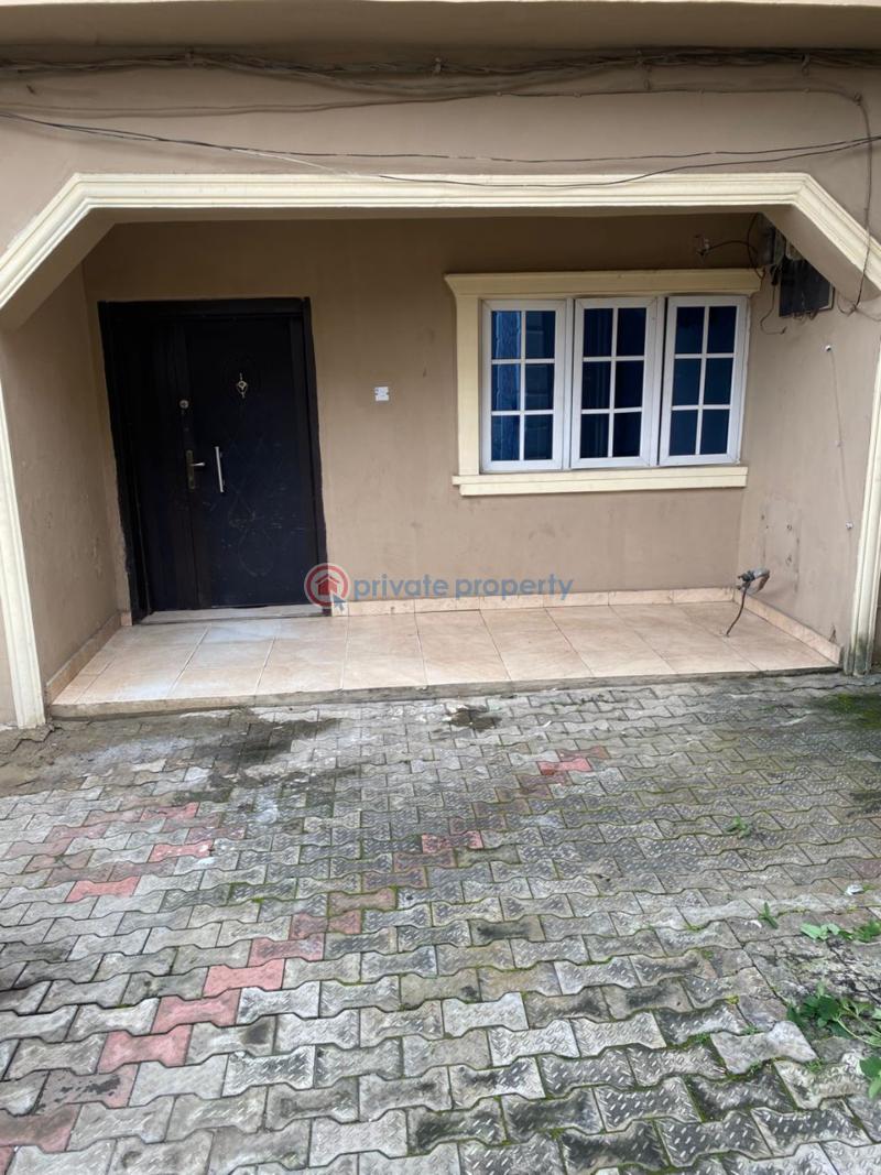 3 bedroom Block Of Flats For Rent Olowora Ojodu Lagos - 2