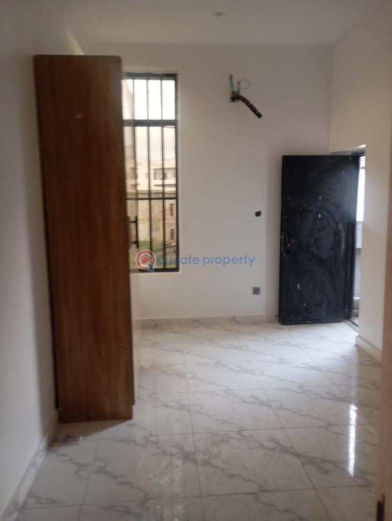 To let executive 3bedroom flat at chevron lekki - 4 3 bedroom Block Of Flats For Rent Chevron Drive Lekki Lagos - 4