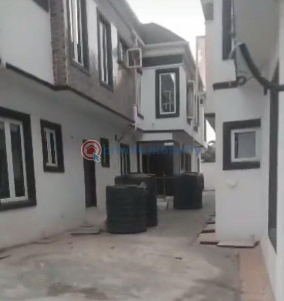 4 bedroom Terrace For Rent Berger Ojodu Lagos - 1