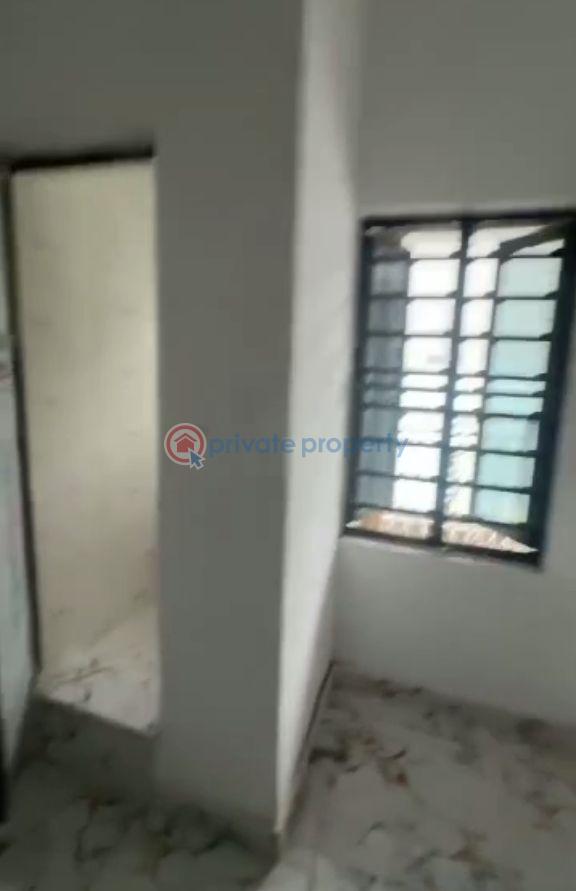 1 bedroom Mini Flat For Rent Ebute Metta Yaba Lagos - 5