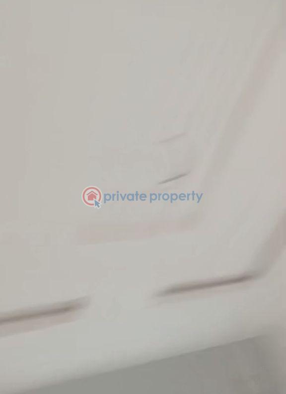 1 bedroom Mini Flat For Rent Ijesha Surulere Lagos - 6