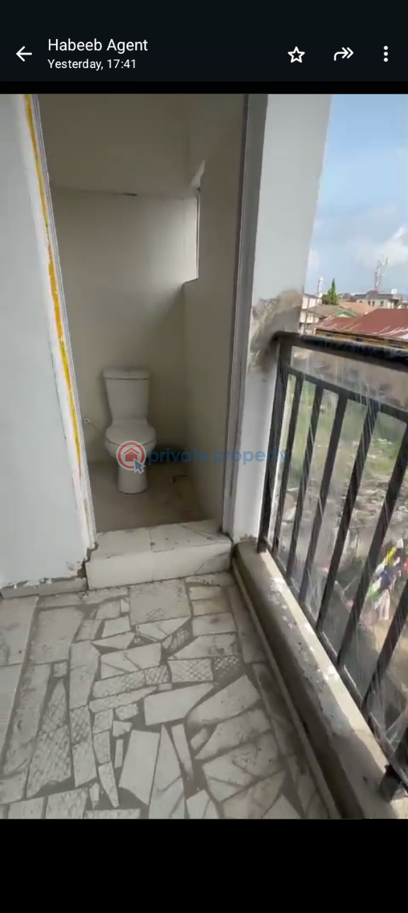1 bedroom Mini Flat For Rent Lawanson Surulere Lagos - 2