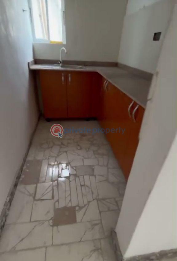 1 bedroom Mini Flat For Rent Lawanson Surulere Lagos - 8