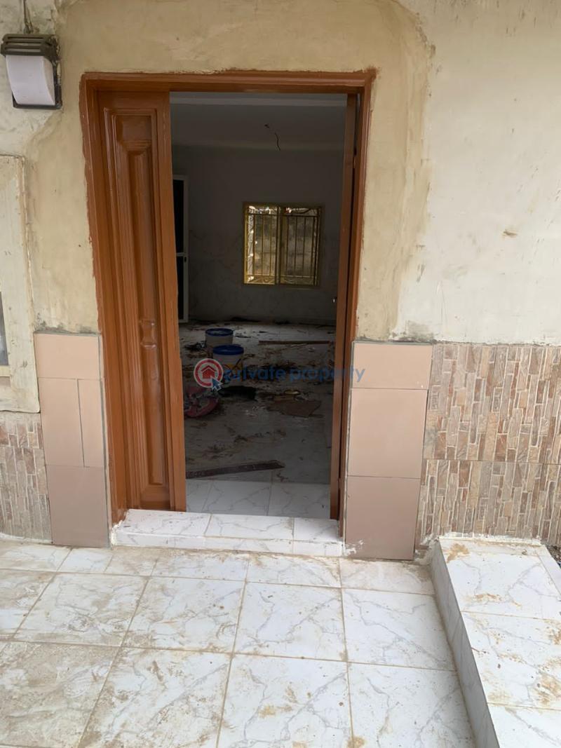 1 bedroom Mini Flat For Rent Magodo GRA Phase 1 Ojodu Lagos - 5