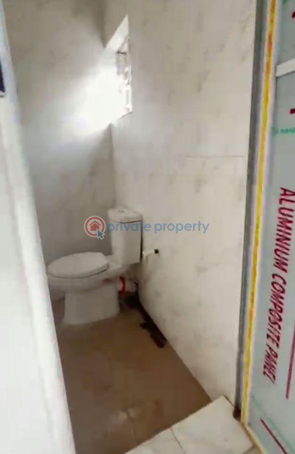 1 bedroom Mini Flat For Rent Shomolu Lagos - 7