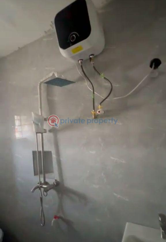 3 bedroom Block Of Flats For Rent Ojuelegba Surulere Lagos - 2