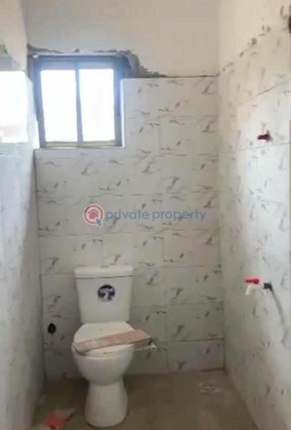 1 bedroom Mini Flat For Rent Ijesha Surulere Lagos - 6