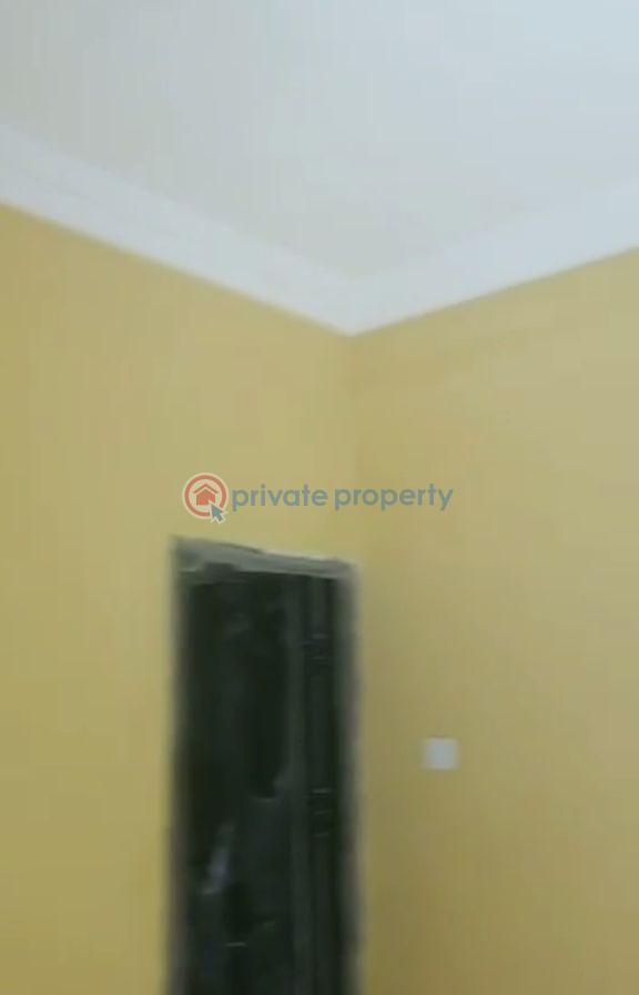 Self Contain For Rent Ijesha Surulere Lagos - 0