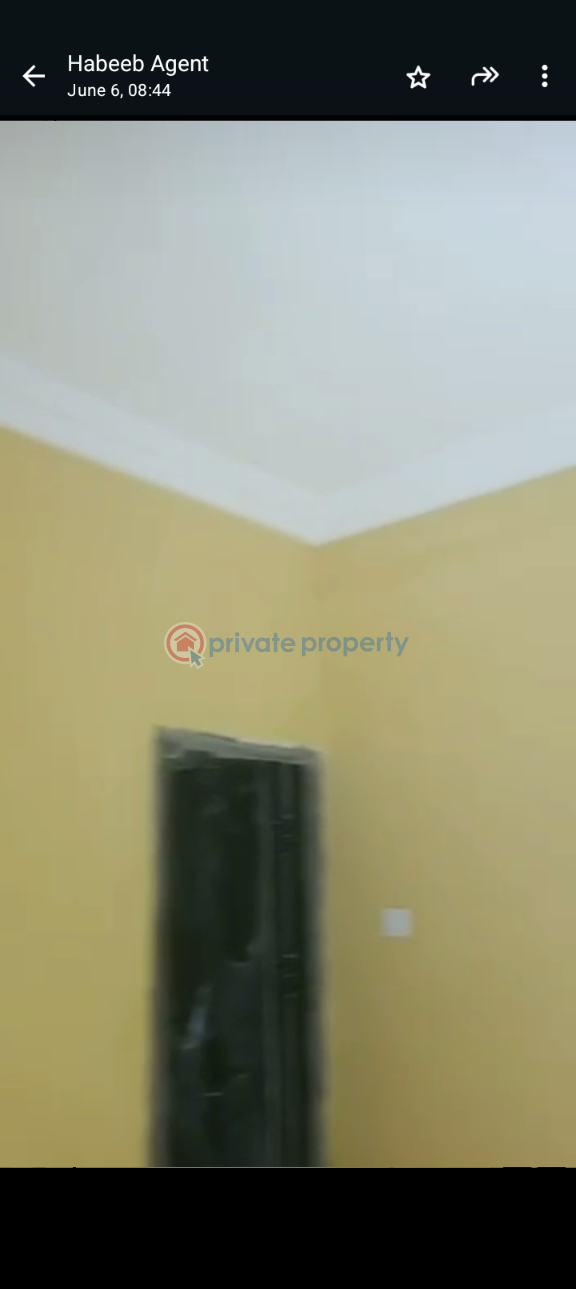 Self Contain For Rent Ijesha Surulere Lagos - 1
