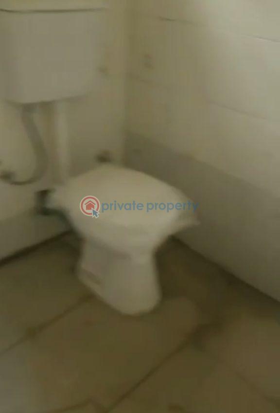 Self Contain For Rent Ijesha Surulere Lagos - 4