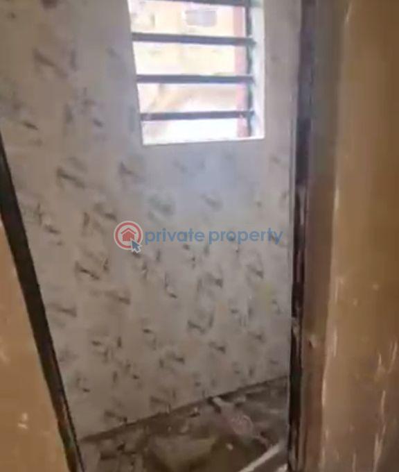 Self Contain For Rent Shomolu Lagos - 1