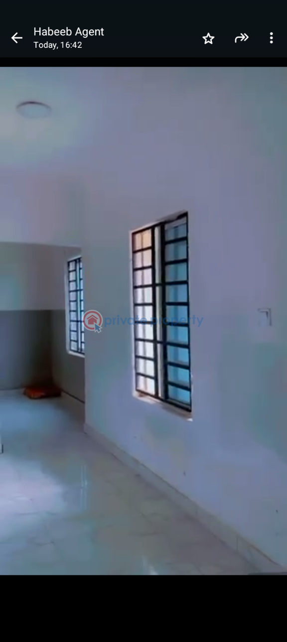 2 bedroom Block Of Flats For Rent Ijesha Surulere Lagos - 8