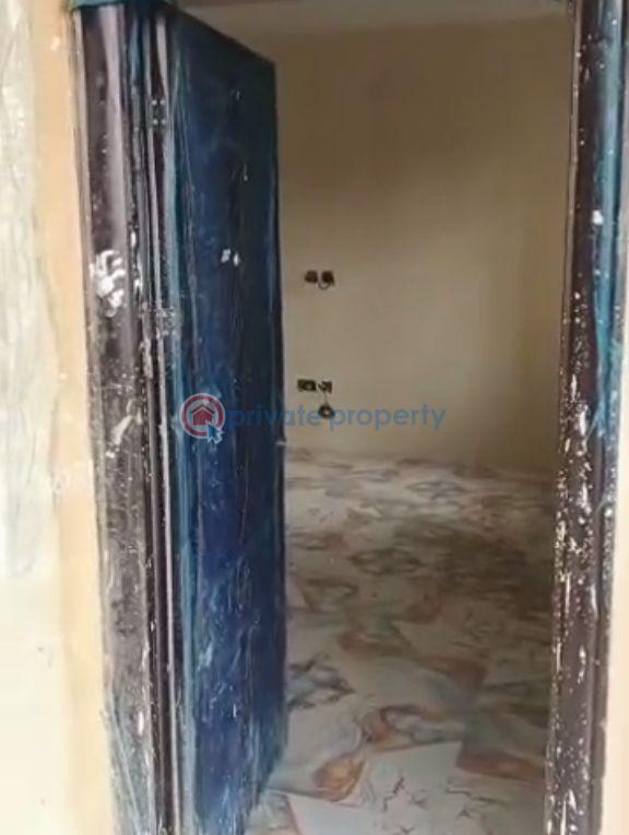 2 bedroom Block Of Flats For Rent Ijesha Surulere Lagos - 8