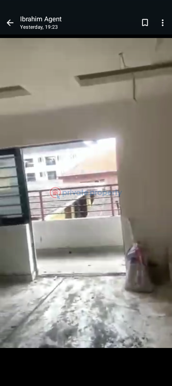 2 bedroom Block Of Flats For Rent Itire-Ikate Surulere Lagos - 5