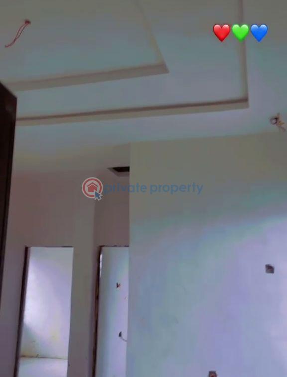 2 bedroom Block Of Flats For Rent Itire-Ikate Surulere Lagos - 0