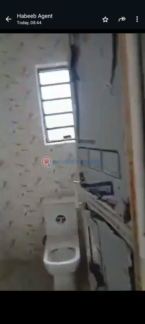 2 bedroom Block Of Flats For Rent Itire-Ikate Surulere Lagos - 2
