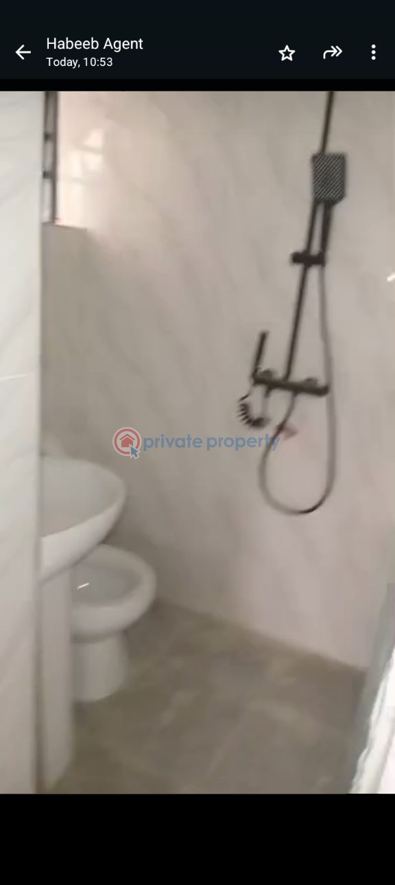 2 bedroom Block Of Flats For Rent Lawanson Surulere Lagos - 4