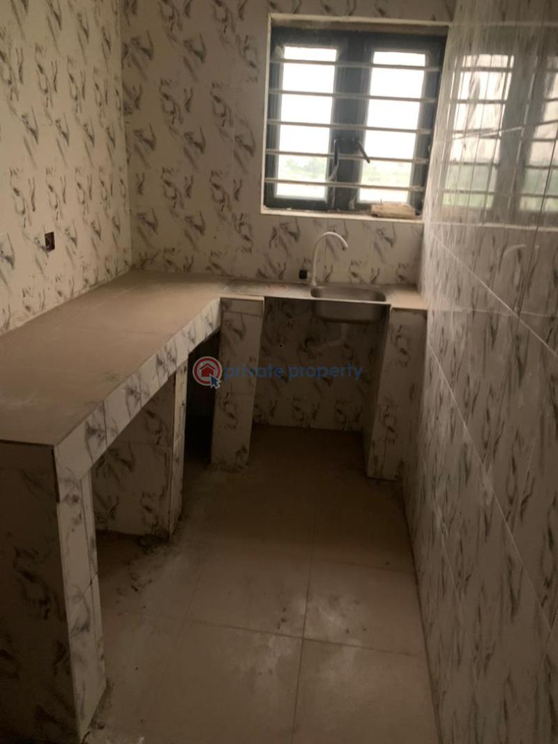 2 bedroom Block Of Flats For Rent Magodo GRA Phase 1 Ojodu Lagos - 11