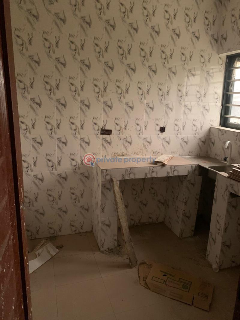 2 bedroom Block Of Flats For Rent Magodo GRA Phase 1 Ojodu Lagos - 7