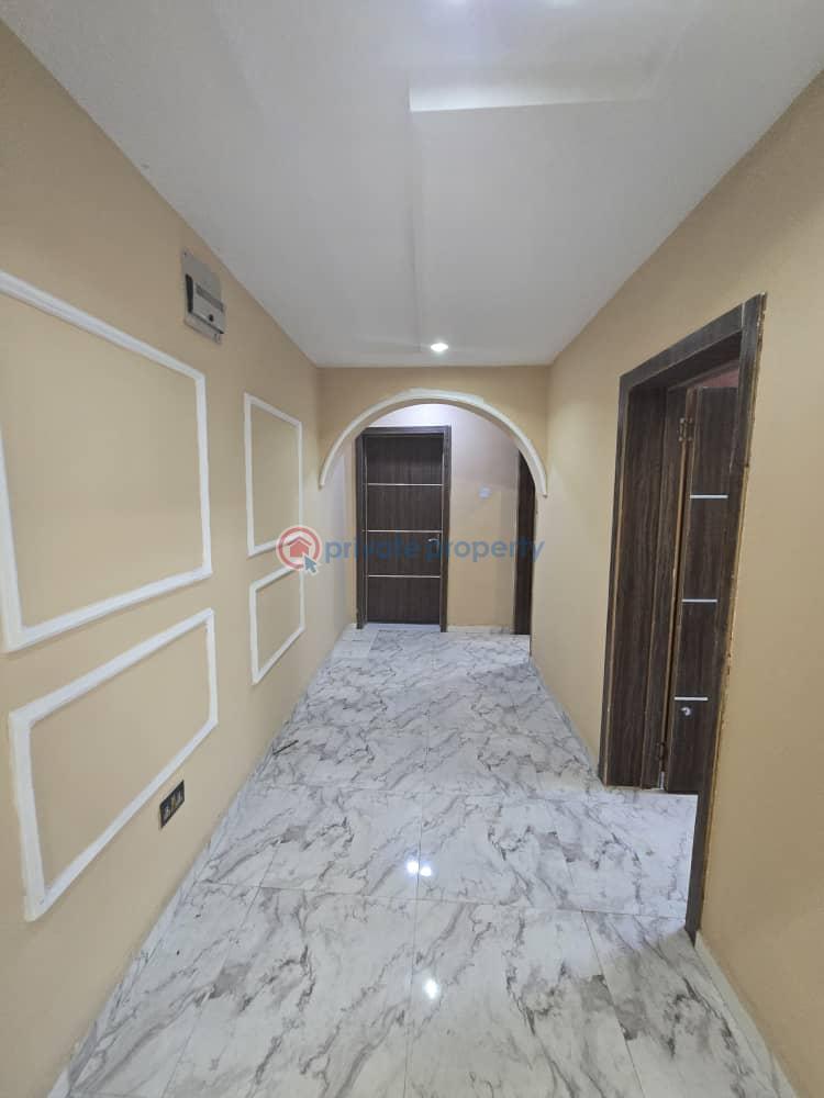 2 bedroom Block Of Flats For Rent Omole Phase 2 Ojodu Lagos - 4