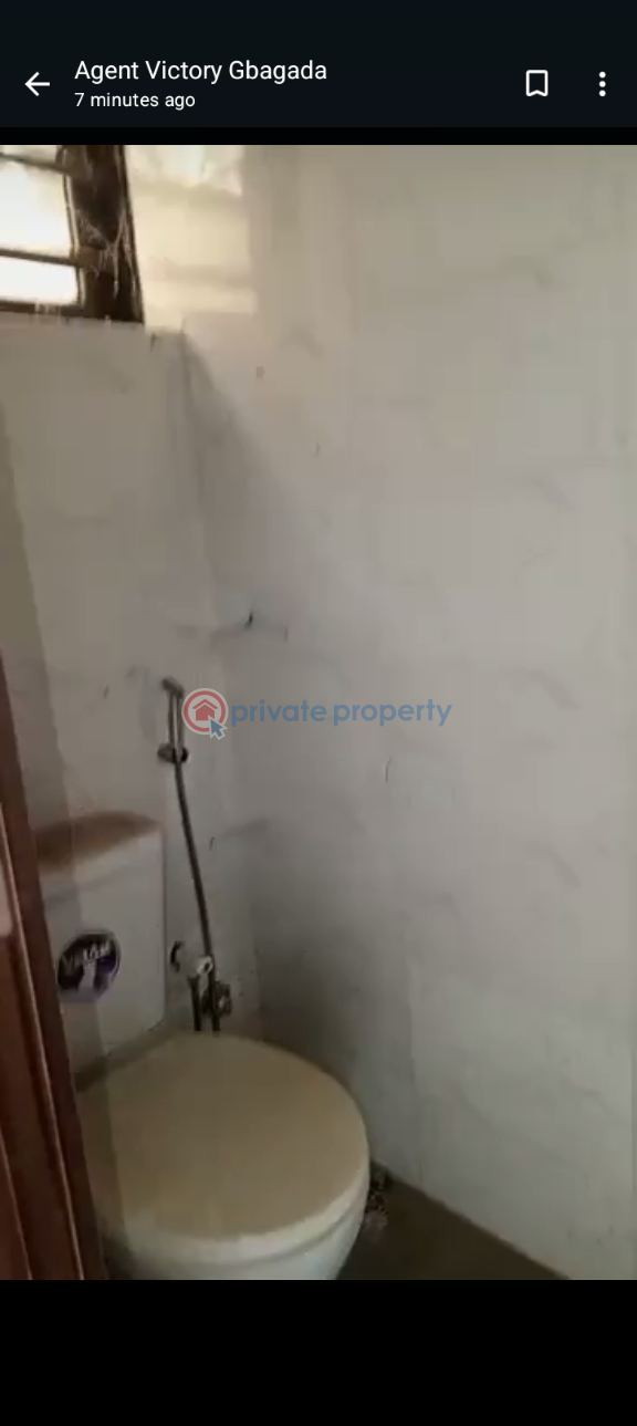 2 bedroom Block Of Flats For Rent Soluyi Gbagada Lagos - 8