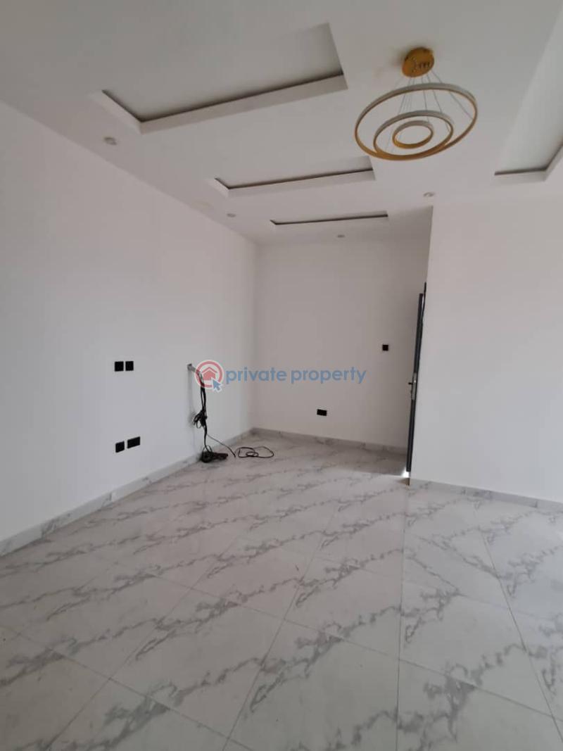 4 bedroom Semi detached Duplex For Rent Shangisha Kosofe/Ikosi Lagos - 3