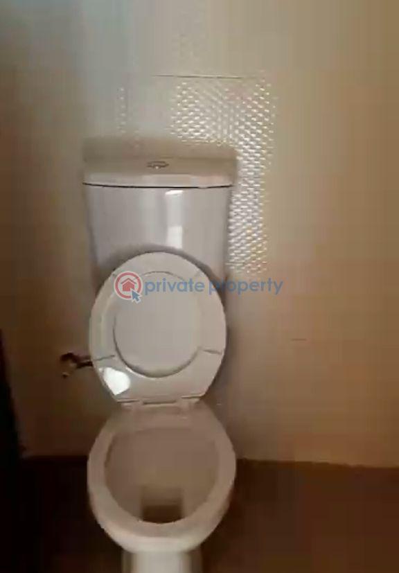 Self Contain For Rent Ijesha Surulere Lagos - 14
