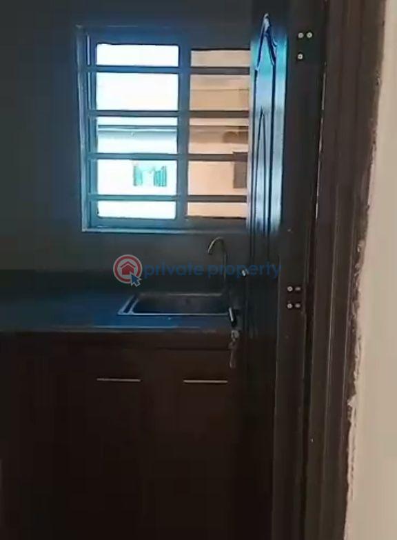 Self Contain For Rent Ijesha Surulere Lagos - 4