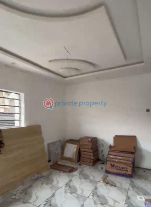 1 bedroom Mini Flat For Rent Aguda  Surulere Lagos - 4